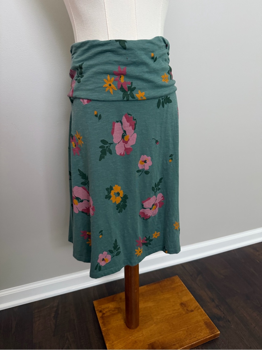 Toad & Co Chaka Skirt Floral A Line Stretchy Travel Comfort Green Pink